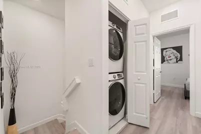 10483 W 32nd Ln #10483, Hialeah, FL 33018 - Photo 10