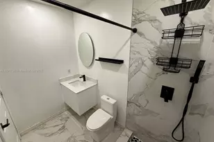 4300 NW 3rd Ct, Plantation, FL 33317 - Photo 8