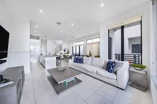 8120 NW 43rd St, Doral, FL 33166 - Photo 8