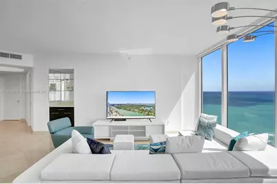 4779 Collins Ave #3705, Miami Beach, FL 33140 - Photo 4