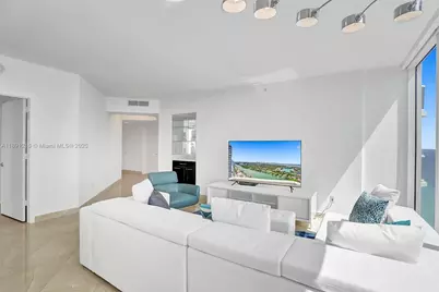 4779 Collins Ave #3705, Miami Beach, FL 33140 - Photo 12