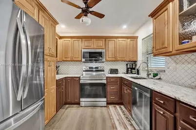 2541 N Carambola Cir N #1832, Coconut Creek, FL 33066 - Photo 6