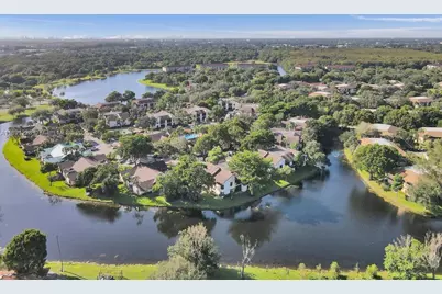 2541 N Carambola Cir N #1832, Coconut Creek, FL 33066 - Photo 30