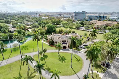 61 Truxton Dr, Miami Springs, FL 33166 - Photo 6