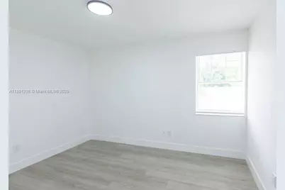 355 SW 17th Ave, Homestead, FL 33030 - Photo 24