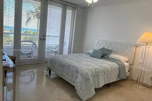 5005 Collins Ave, Miami Beach, FL 33140 - Photo 16