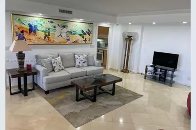 5005 Collins Ave #411, Miami Beach, FL 33140 - Photo 2