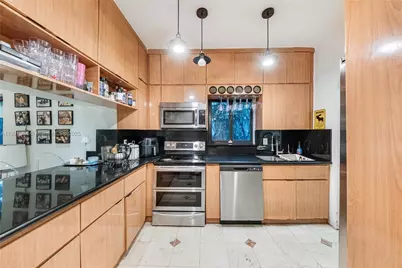 114 2nd Dilido Ter, Miami Beach, FL 33139 - Photo 20