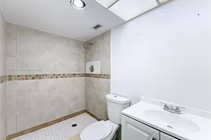 12500 NE 15th Ave, North Miami, FL 33161 - Photo 22