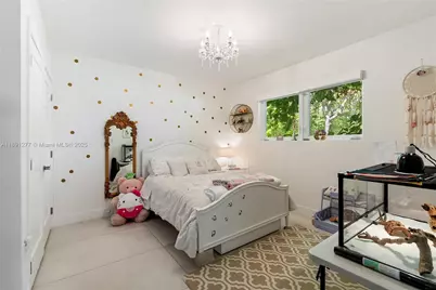 7705 SW 171st Ter, Palmetto Bay, FL 33157 - Photo 24