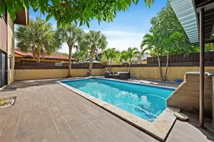 1010 NE 204th Terrace, Miami, FL 33179 - Photo 30