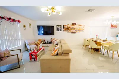 22226 SW 98th Pl, Cutler Bay, FL 33190 - Photo 12