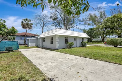2701 NW 18th Ter, Oakland Park, FL 33311 - Photo 26