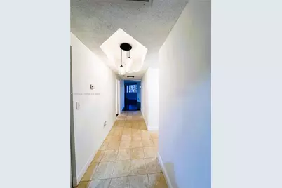 6422 Collins Ave #701, Miami Beach, FL 33141 - Photo 16