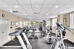 6422 Collins Ave, Miami Beach, FL 33141 - Photo 36