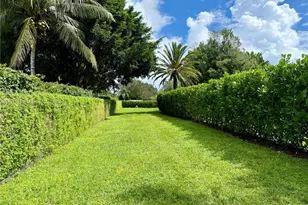 14984 Roan Ct, Wellington, FL 33414 - Photo 18