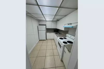 1800 Sans Souci Blvd #333, North Miami, FL 33181 - Photo 2