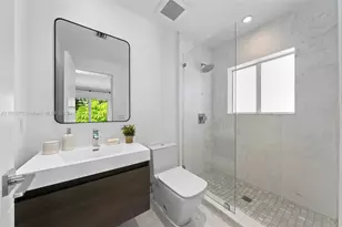 575 Bay Point Rd, Miami, FL 33137 - Photo 50