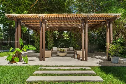 575 Bay Point Rd, Miami, FL 33137 - Photo 84