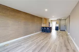 13105 Ixora Ct, North Miami, FL 33181 - Photo 4