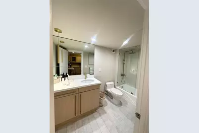 2301 Collins Ave #836, Miami Beach, FL 33139 - Photo 16