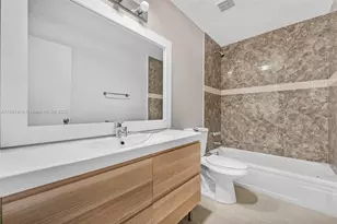 8790 Holly Ct, Tamarac, FL 33321 - Photo 16