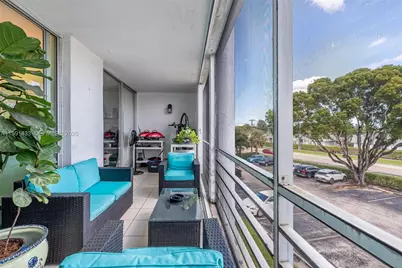 6923 Cypress Rd #C12, Plantation, FL 33317 - Photo 20