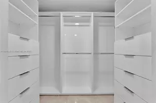 2641 N Flamingo Rd, Sunrise, FL 33323 - Photo 18