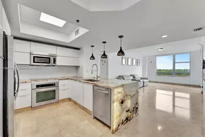 2641 N Flamingo Rd #603N, Sunrise, FL 33323 - Photo 12