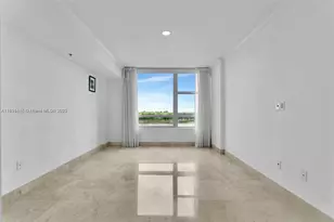 2641 N Flamingo Rd, Sunrise, FL 33323 - Photo 22