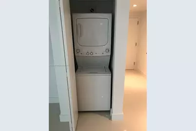 1300 S Miami Ave #2310, Miami, FL 33130 - Photo 12