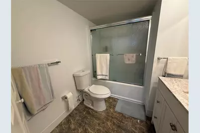 2780 NE 183rd St #1415, Aventura, FL 33160 - Photo 18