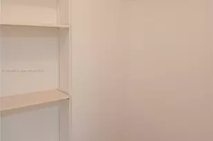 20400 W Country Club Dr, Aventura, FL 33180 - Photo 16