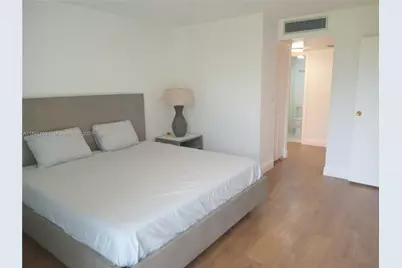 20400 W Country Club Dr #209, Aventura, FL 33180 - Photo 14