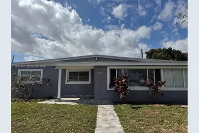 18100 NW 7th Pl, Miami Gardens, FL 33169 - Photo 10