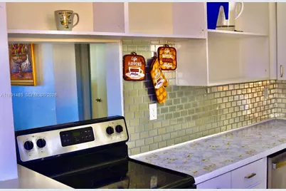 2910 Point East Dr #M601, Aventura, FL 33160 - Photo 44