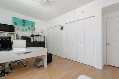 2000 N Bayshore Dr #907, Miami, FL 33137 - Photo 26