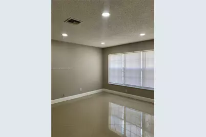 405 SW 183rd Way, Pembroke Pines, FL 33029 - Photo 14