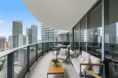 1000 Brickell Plz #3401, Miami, FL 33131 - Photo 16