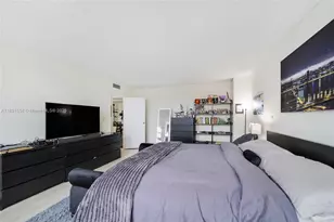 600 Three Islands Boulevard, Hallandale Beach, FL 33009 - Photo 34