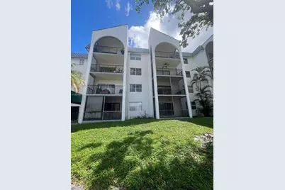 3300 Spanish Moss Ter #411, Lauderhill, FL 33319 - Photo 2