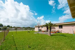 17911 NW 42nd Pl, Miami Gardens, FL 33055 - Photo 2