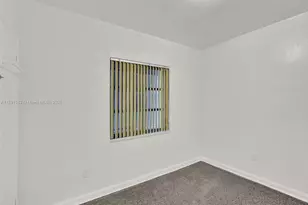 17791 NE 13th Ave, North Miami Beach, FL 33162 - Photo 32