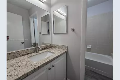 1024 S Independence Dr #1024E, Homestead, FL 33034 - Photo 20
