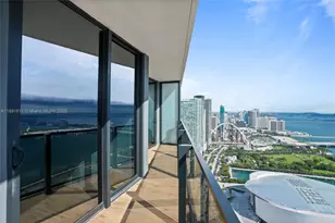 398 NE 5th St, Miami, FL 33132 - Photo 20