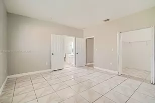 1107 NE 41st Ave, Homestead, FL 33033 - Photo 6