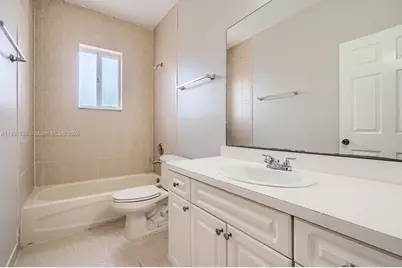 1107 NE 41st Ave, Homestead, FL 33033 - Photo 14