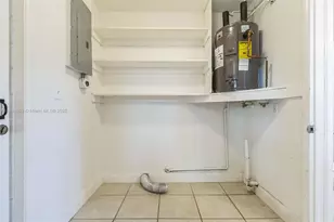 7804 Meridian St, Miramar, FL 33023 - Photo 14