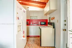 8330 NW 33rd Ave, Miami, FL 33147 - Photo 8