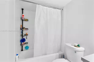 610 S Park Rd, Hollywood, FL 33021 - Photo 18